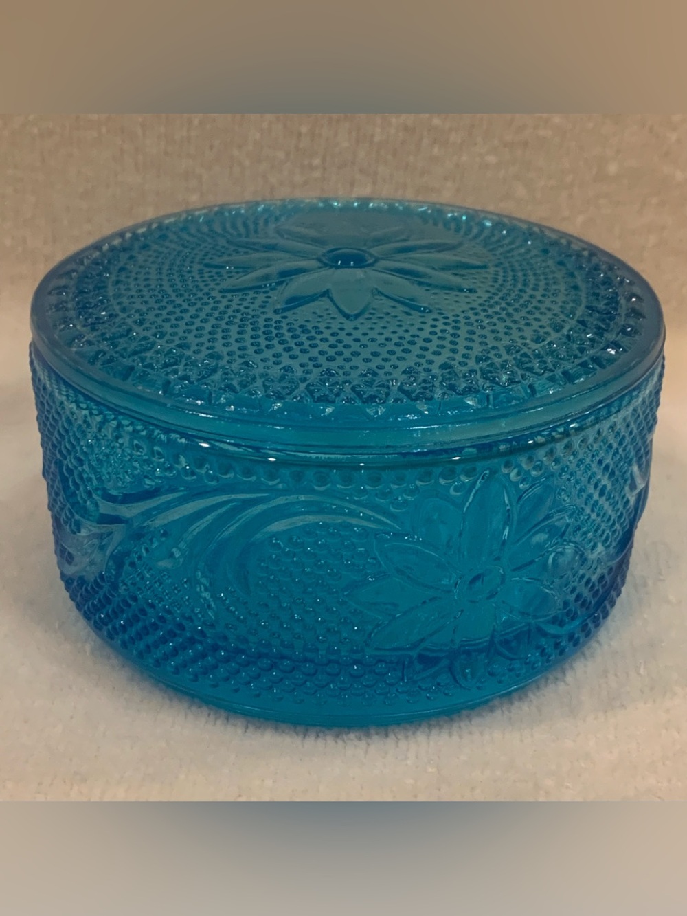 Vintage Blue Tiara Sandwich Glass Round Trinket Box